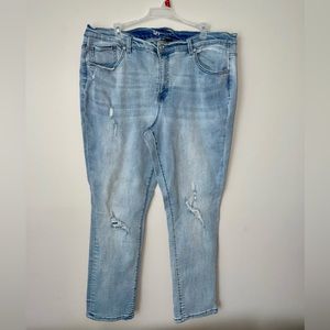 DG2 By Diane Gilman Distressed Light Wash Denim Jeans. Size 20PW.